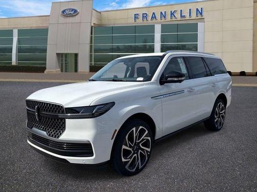 Pristine White 2026 Lincoln Navigator Reserve