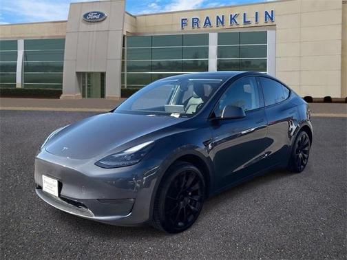 2023 Tesla Model Y Long Range
