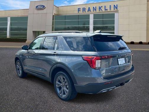 Carbonized Gray Metallic 2026 Ford Explorer Active