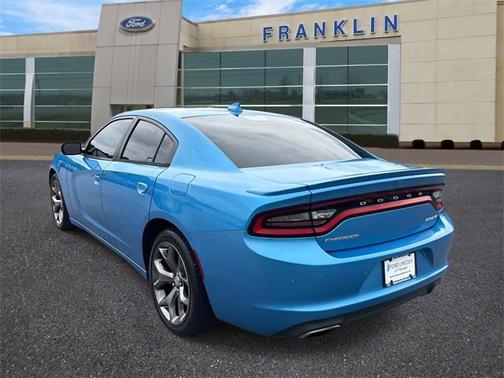 2016 Dodge Charger SXT