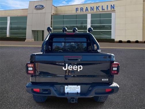 2021 Jeep Gladiator Overland