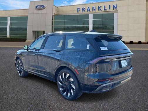 2026 Lincoln Nautilus Reserve