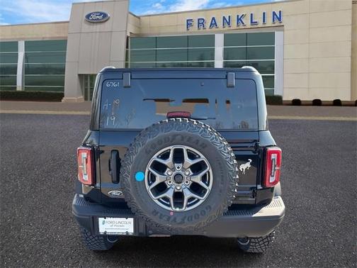 2025 Ford Bronco Badlands