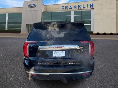 2022 GMC Yukon XL Denali