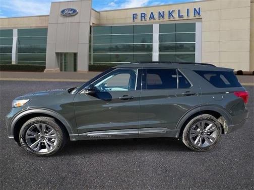 2023 Ford Explorer XLT