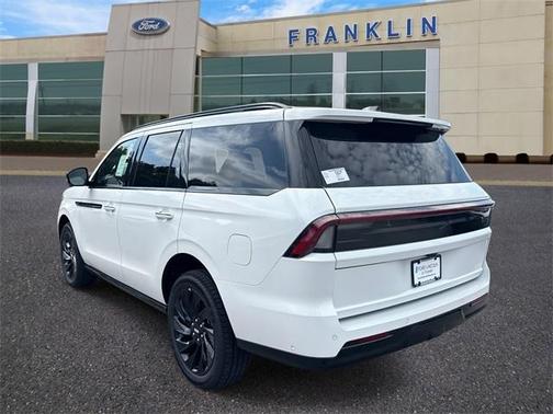 2025 Lincoln Navigator Reserve