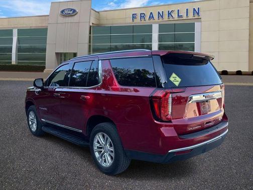 Cayenne Red 2022 GMC Yukon SLT