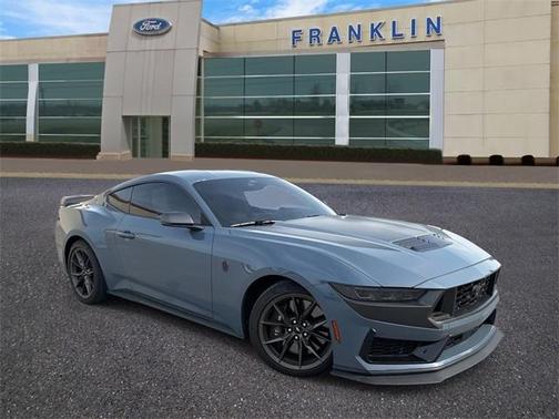 2024 Ford Mustang Dark Horse