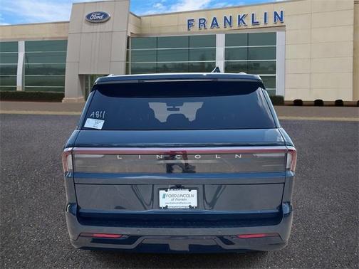2025 Lincoln Navigator Reserve