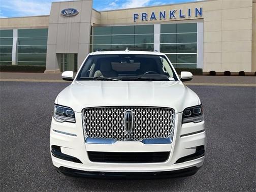 2023 Lincoln Navigator L Reserve