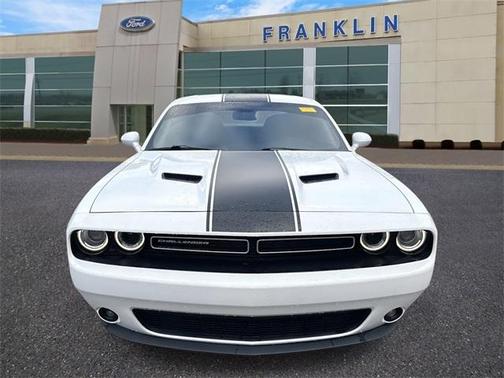 2017 Dodge Challenger SXT