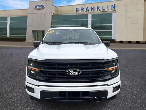 Oxford White 2026 Ford F-150 XLT