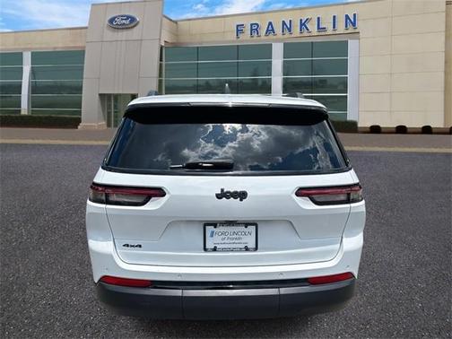 2024 Jeep Grand Cherokee L Laredo