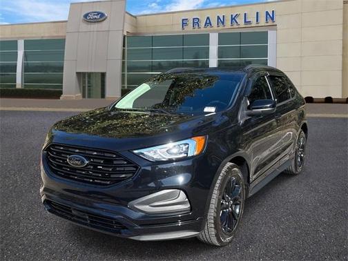 2022 Ford Edge SE