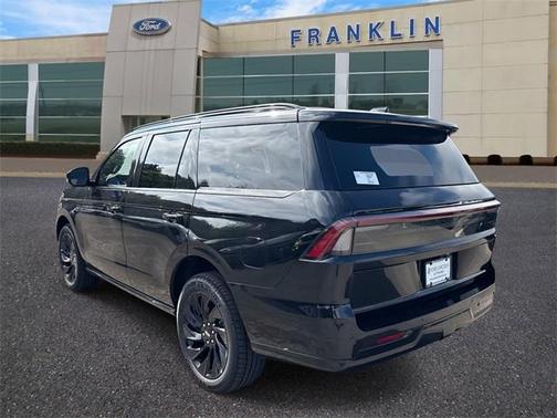 2025 Lincoln Navigator Reserve
