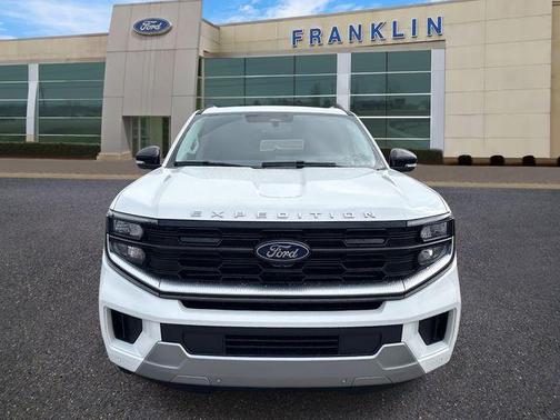 Star White 2026 Ford Expedition Platinum