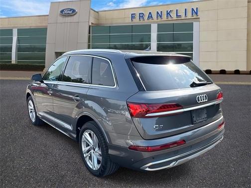 2023 Audi Q7 55 Premium Plus