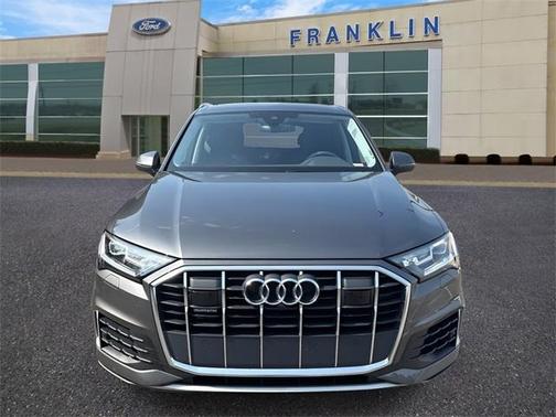 2023 Audi Q7 55 Premium Plus