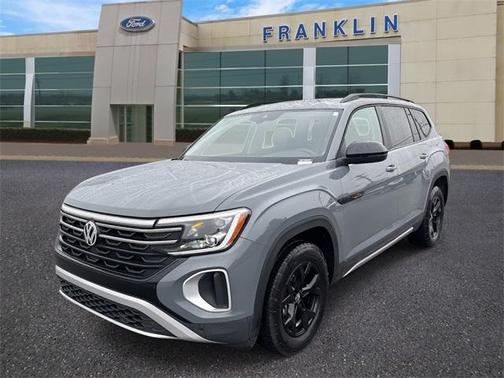 2024 Volkswagen Atlas 2.0T Peak Edition SE w/Technology