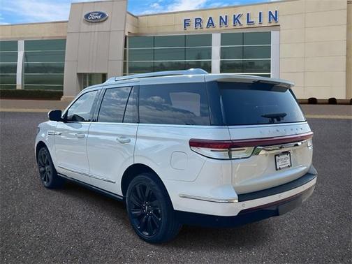 2023 Lincoln Navigator Reserve