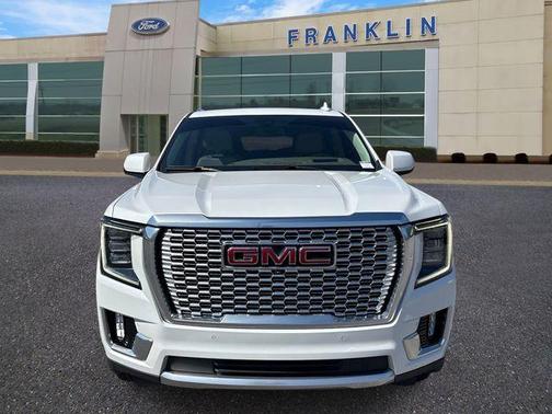 White Frost 2022 GMC Yukon Denali