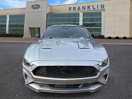 2022 Ford Mustang EcoBoost