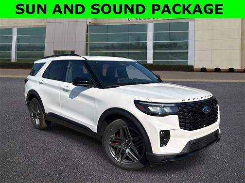2025 Ford Explorer ST
