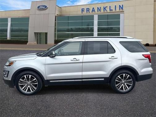2017 Ford Explorer Platinum