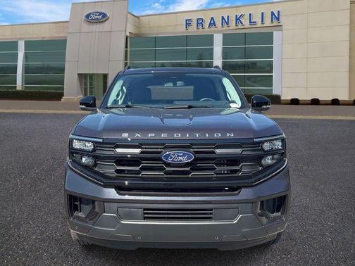 Dark Matter Gray Metallic 2026 Ford Expedition Active