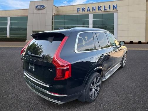 2021 Volvo XC90 T6 Inscription 7 Passenger