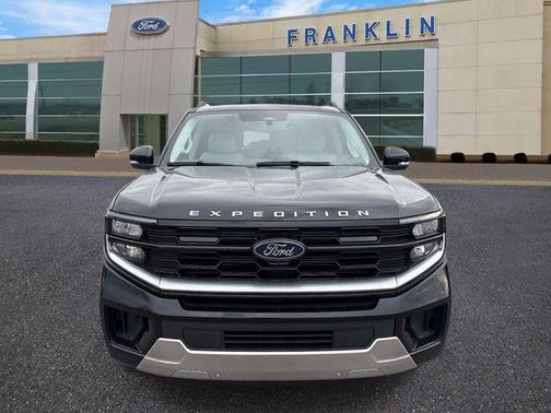 Agate Black Metallic 2026 Ford Expedition Max Platinum
