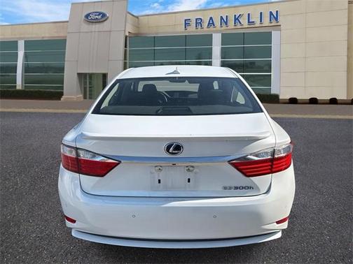 2013 Lexus ES 300h Base