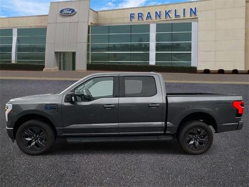 2025 Ford F-150 Lightning Flash