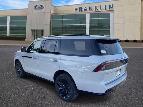 2025 Lincoln Navigator Reserve