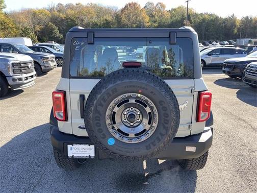 2025 Ford Bronco Base