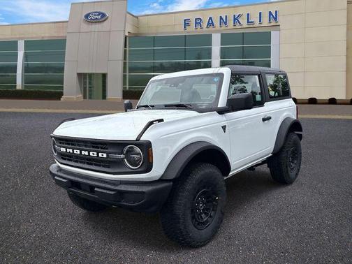 Oxford White 2026 Ford Bronco Base