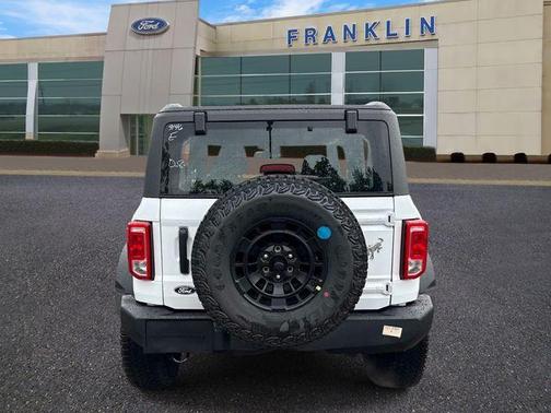 Oxford White 2026 Ford Bronco Base