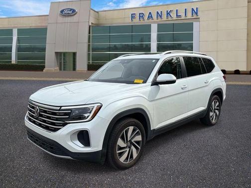 Opal White Pearl Effect 2025 Volkswagen Atlas 2.0T SEL