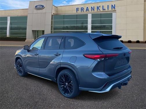 2023 Toyota Highlander XSE