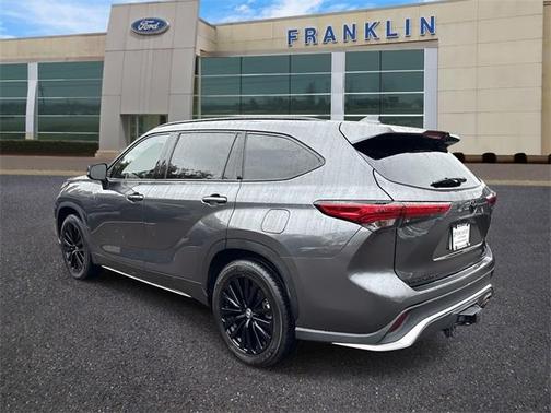 2023 Toyota Highlander XSE