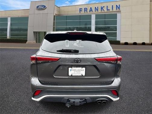 2023 Toyota Highlander XSE