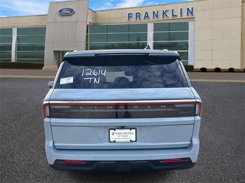 2025 Lincoln Navigator Reserve