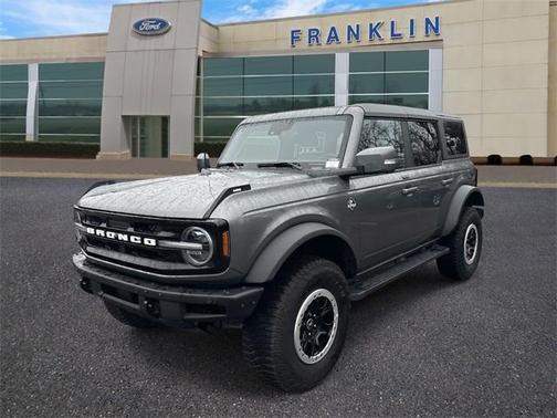 2023 Ford Bronco Outer Banks