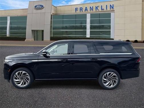 2025 Lincoln Navigator L Reserve