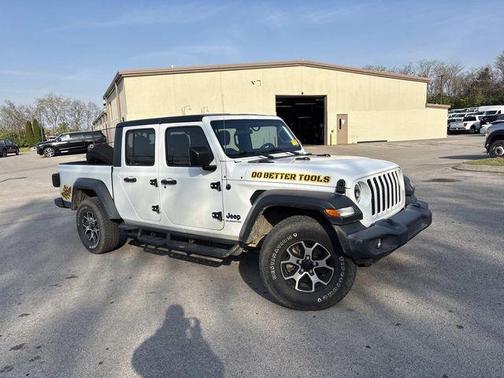 Bright White Clearcoat 2022 Jeep Gladiator Sport
