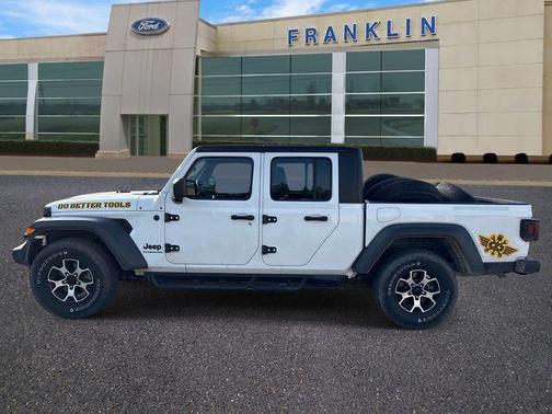 Bright White Clearcoat 2022 Jeep Gladiator Sport