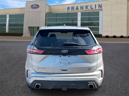 2019 Ford Edge ST