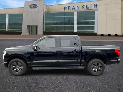 2025 Ford F-150 Lightning Flash