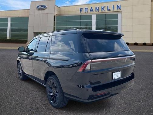 2025 Lincoln Navigator Reserve