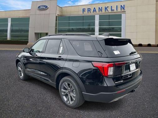 Agate Black Metallic 2026 Ford Explorer Active